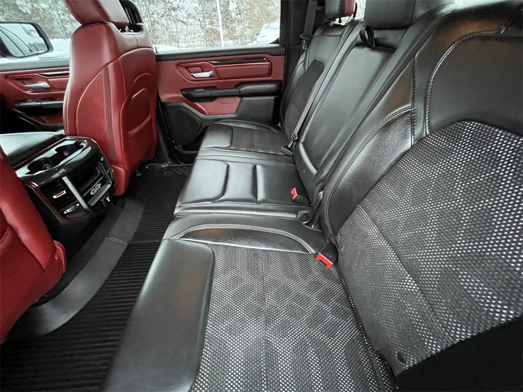 2019 RAM 1500 Rebel LEVEL 2 EQUIPMENT GROUP