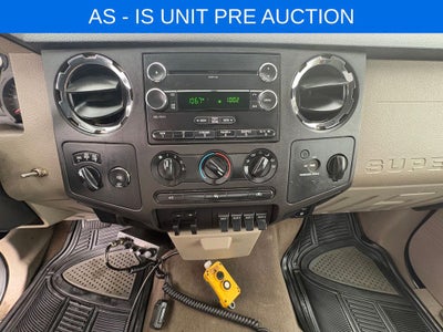 2009 Ford F-350SD XLT DRW W/Dump Box and Plow