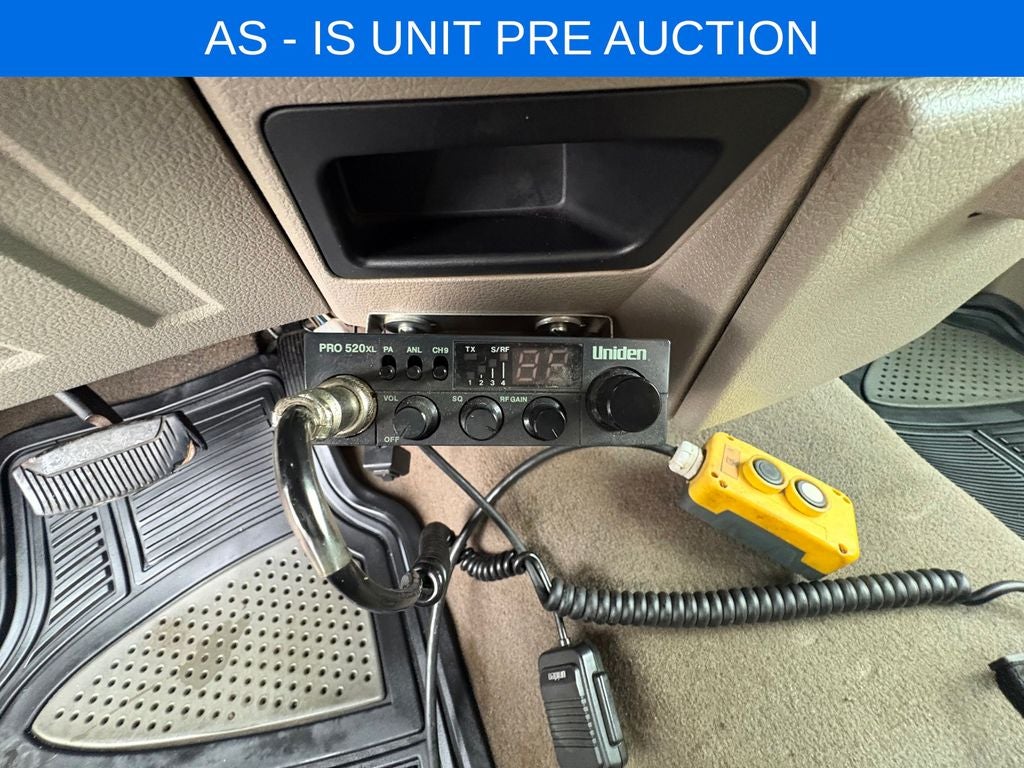 2009 Ford F-350SD XLT DRW W/Dump Box and Plow