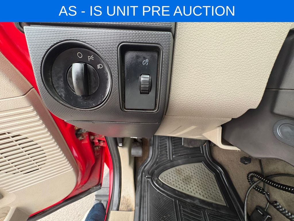 2009 Ford F-350SD XLT DRW W/Dump Box and Plow