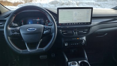 2023 Ford Escape ST-Line W/Cold Weather Package