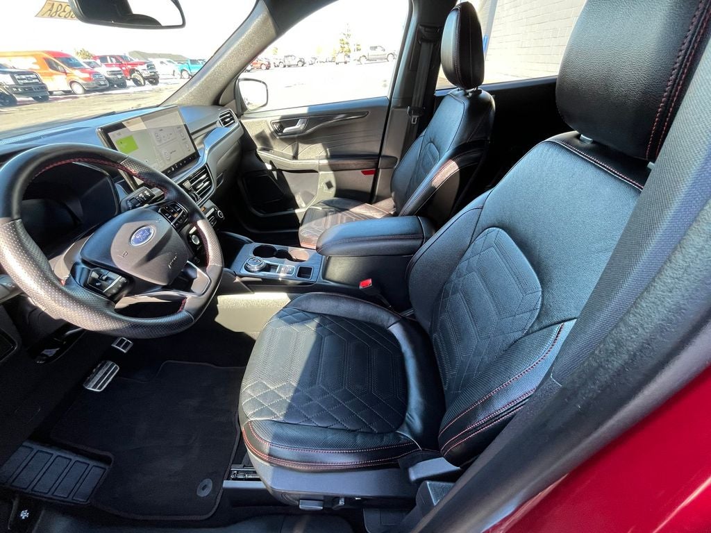 2023 Ford Escape Hybrid ST-Line Elite W/Premium Technology Package