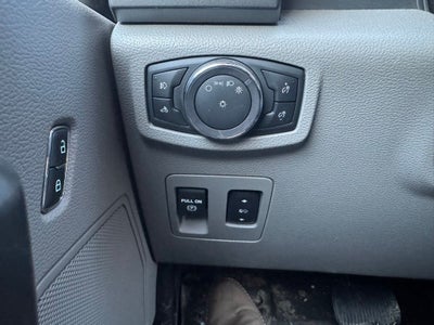 2018 Ford F-150 XLT 302A W/Chrome Package and Trailer Tow Package