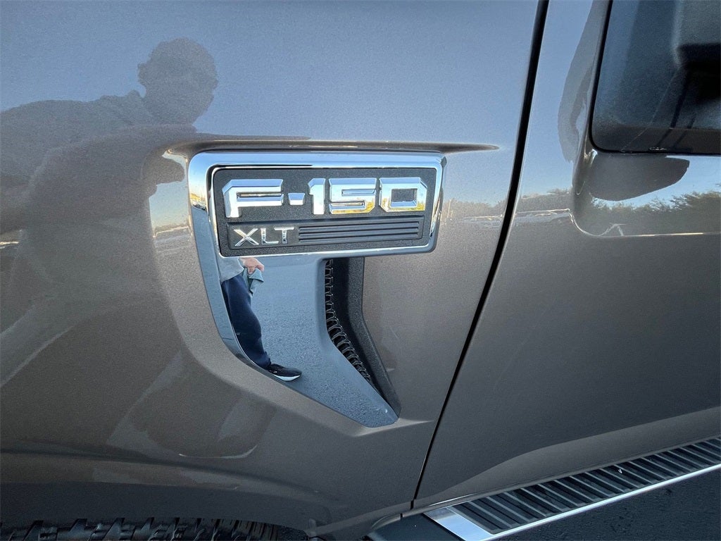 2022 Ford F-150 XLT W/302A Chrome Package