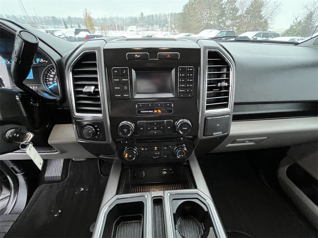 2015 Ford F-150 XLT 300A Base