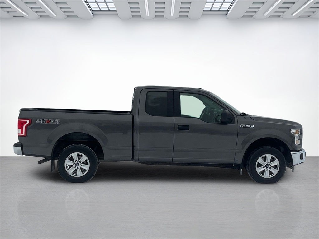 2015 Ford F-150 XLT 300A Base