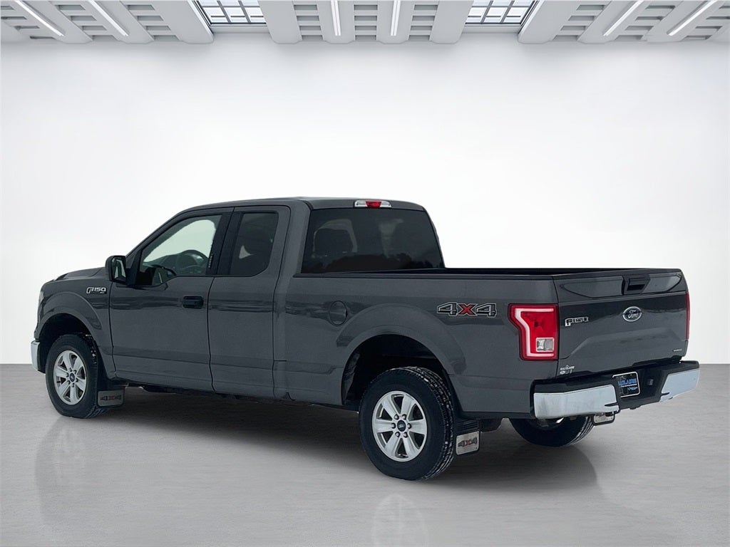 2015 Ford F-150 XLT 300A Base