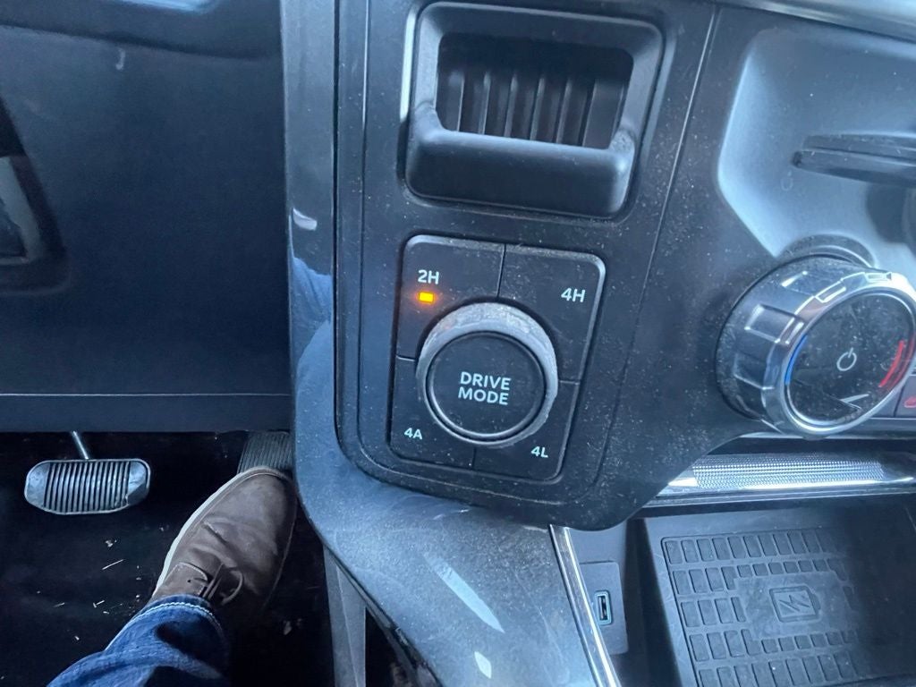 2022 Ford F-150 Lariat Sport Package 502A