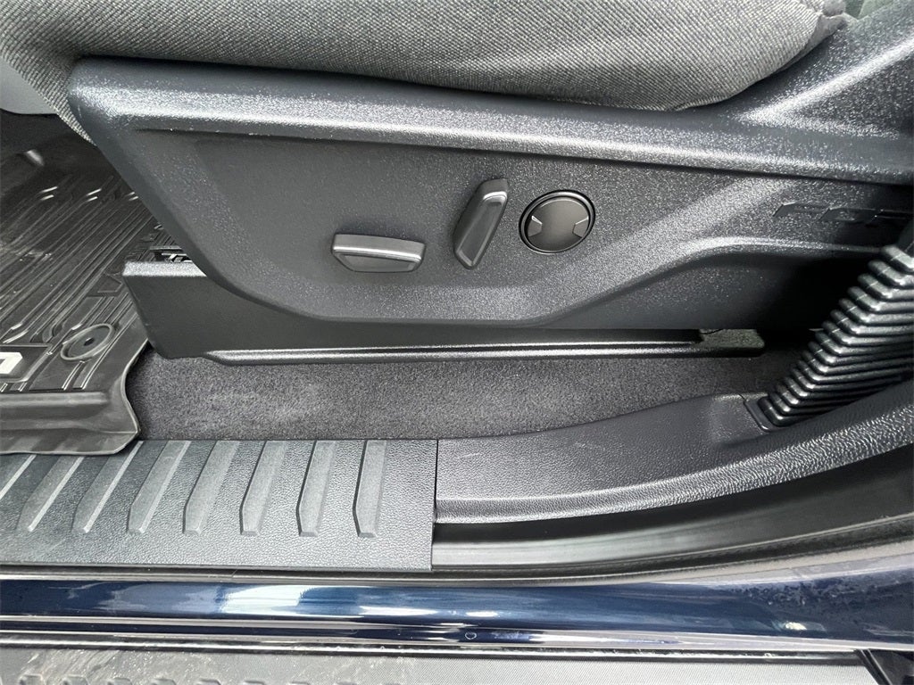 2023 Ford F-150 XLT 302A W/CHROME PACKAGE