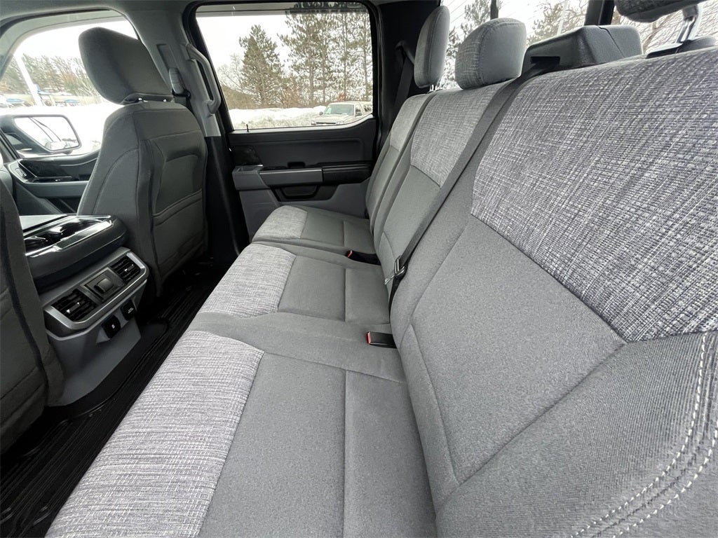 2023 Ford F-150 XLT 302A W/CHROME PACKAGE