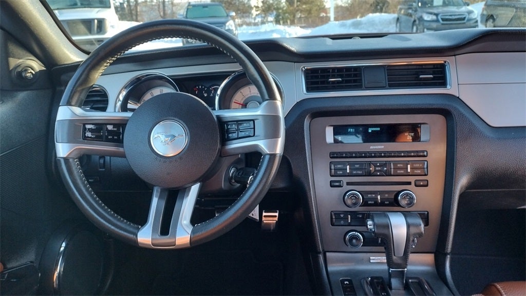 2010 Ford Mustang V6 Premium
