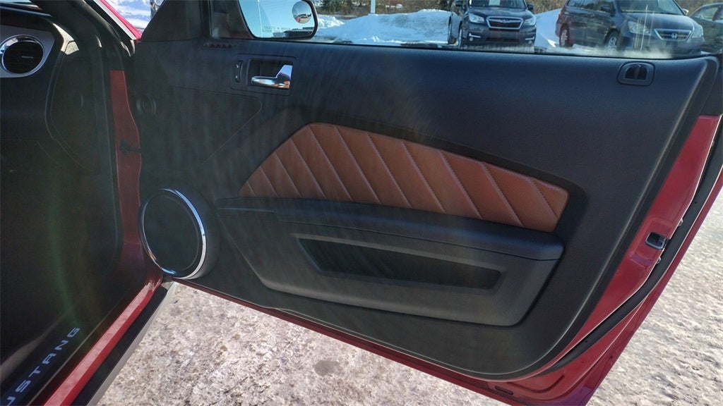 2010 Ford Mustang V6 Premium