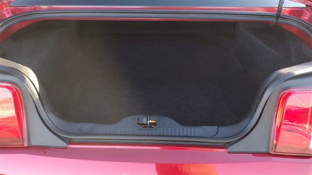 2010 Ford Mustang V6 Premium