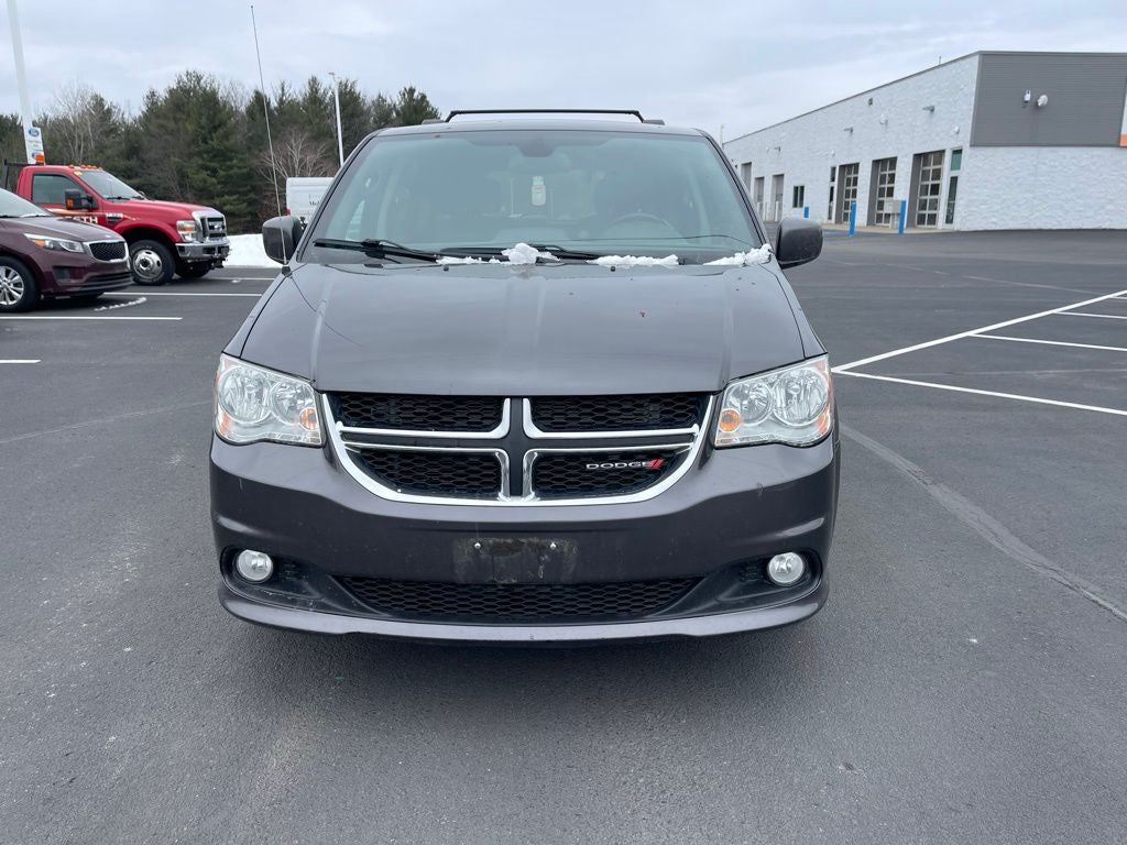 2020 Dodge Grand Caravan SXT W/2nd and 3rd Row Tow N Go