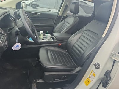 2023 Ford Edge SEL 201A Convenience Package with Panoramic Vista Roof