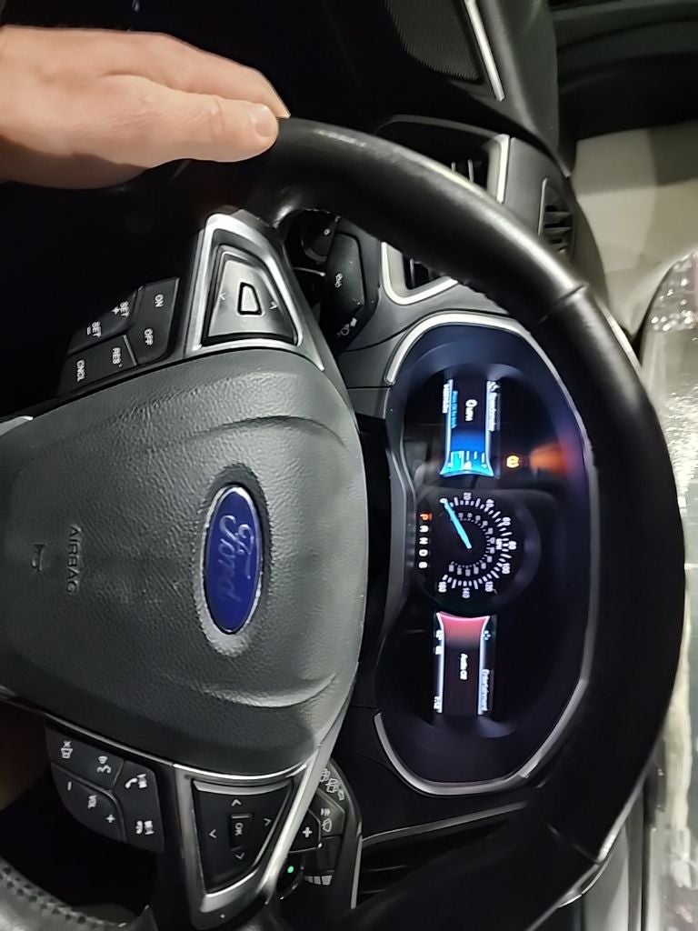 2015 Ford Edge SEL 201A W/Comfort Package