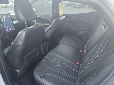 2023 Ford Mustang Mach-E Select W/Comfort Package Lite