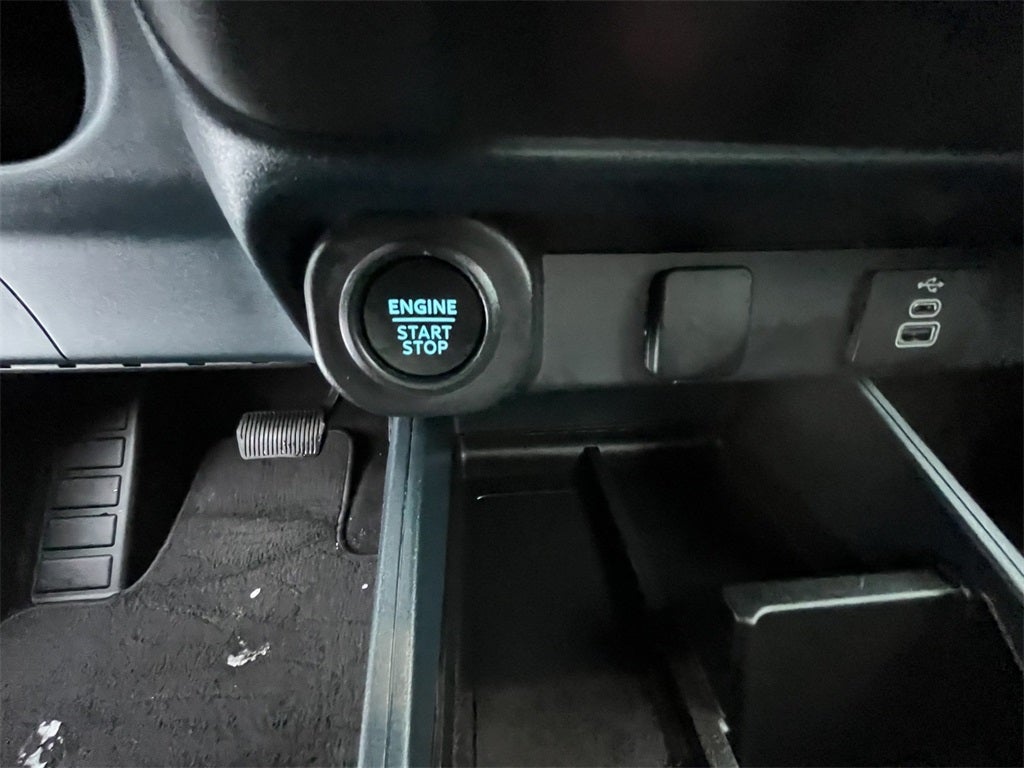 2025 Ford Maverick Lobo Standard 402A