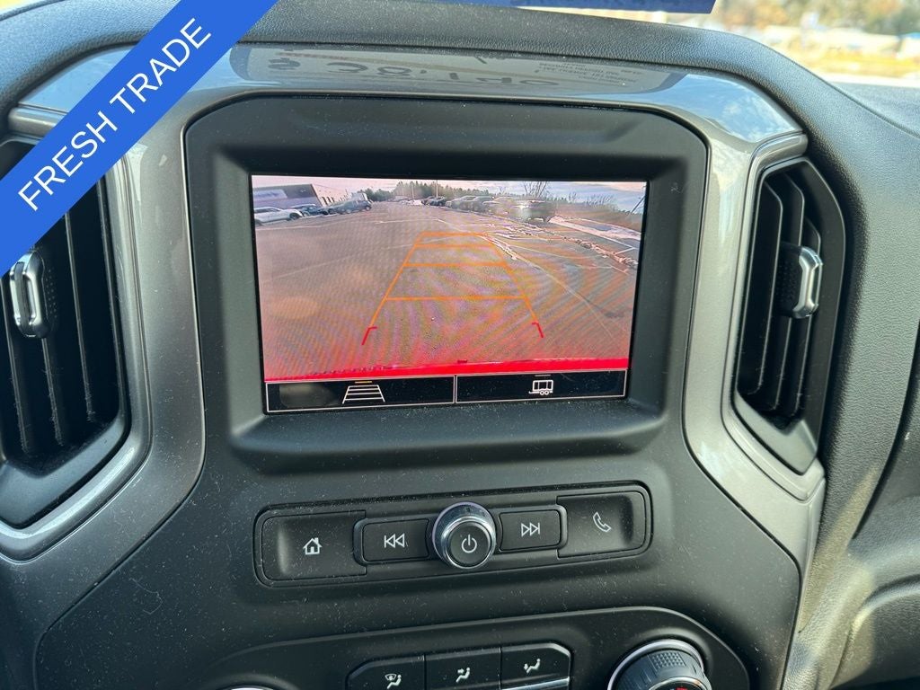 2024 Chevrolet Silverado 1500 Custom Convenience Package