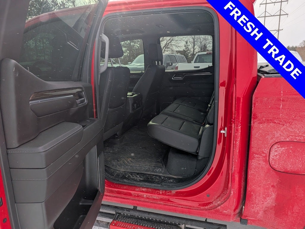 2024 Chevrolet Silverado 1500 LT Trail Boss Premium Package