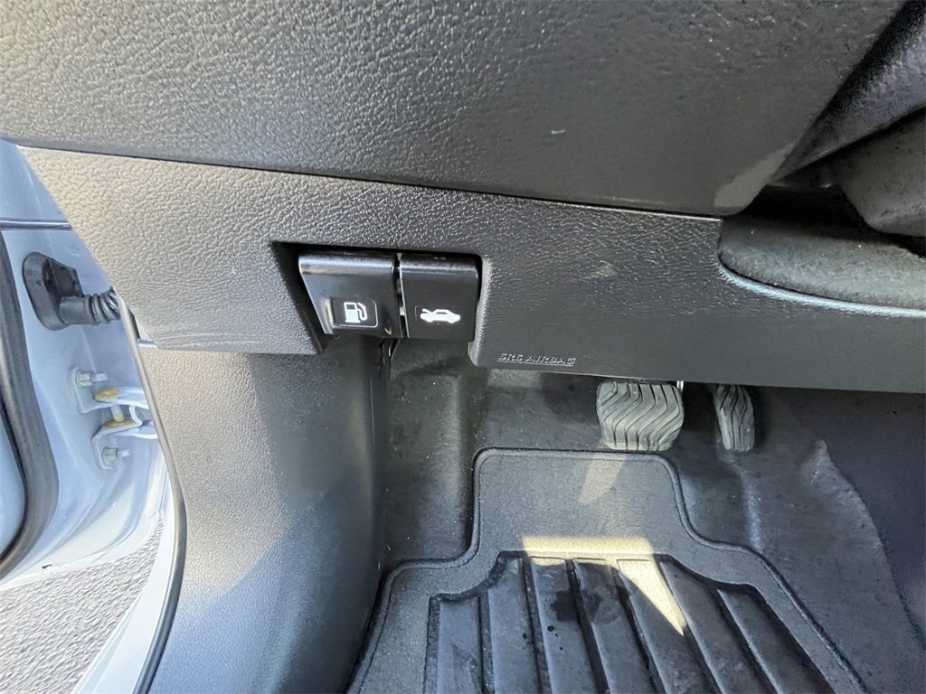 2024 Nissan Versa 1.6 SR