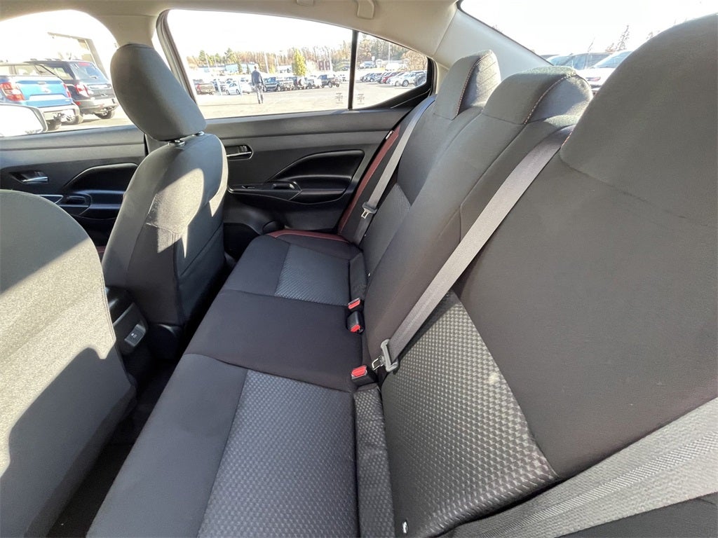 2024 Nissan Versa 1.6 SR