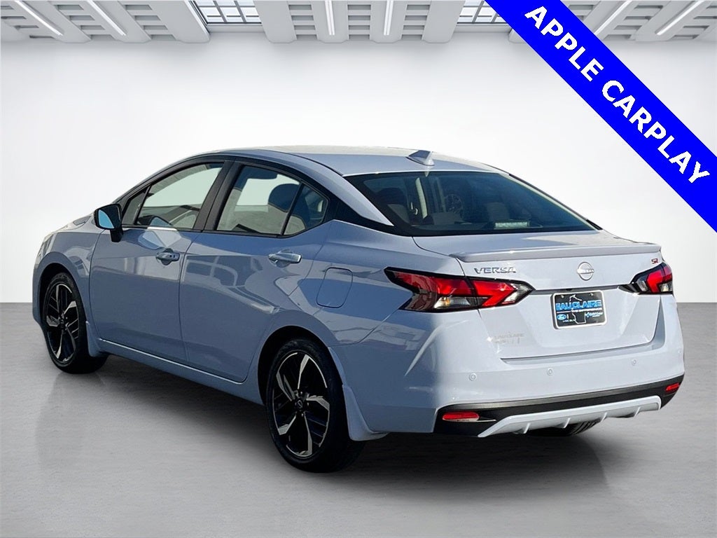 2024 Nissan Versa 1.6 SR