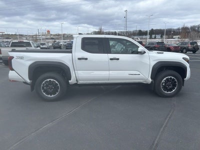2025 Toyota Tacoma Hybrid TRD Off Road Sport