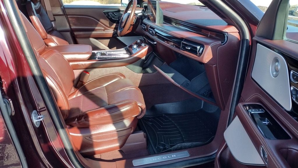 2023 Lincoln Aviator Black Label 800A W/Special Edition Luxe