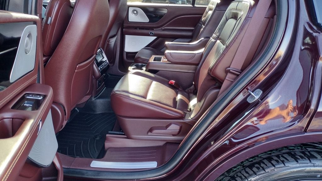 2023 Lincoln Aviator Black Label 800A W/Special Edition Luxe