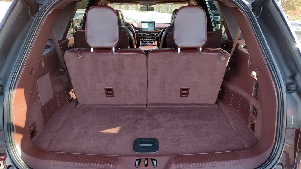 2023 Lincoln Aviator Black Label 800A W/Special Edition Luxe