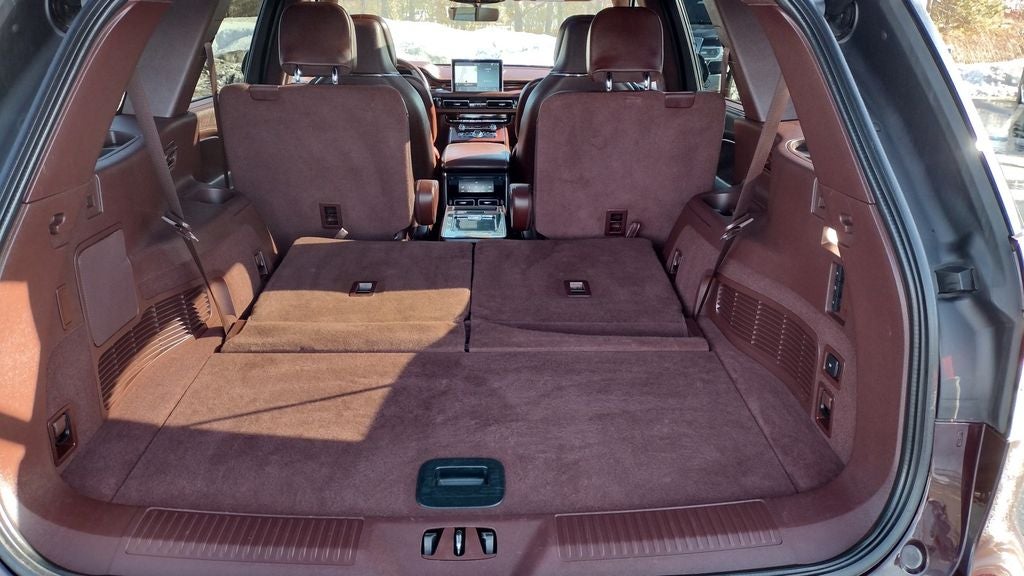 2023 Lincoln Aviator Black Label 800A W/Special Edition Luxe