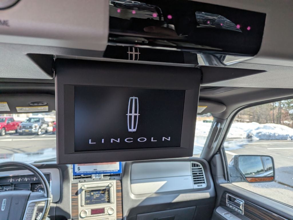 2010 Lincoln Navigator Base 101A Elite Package