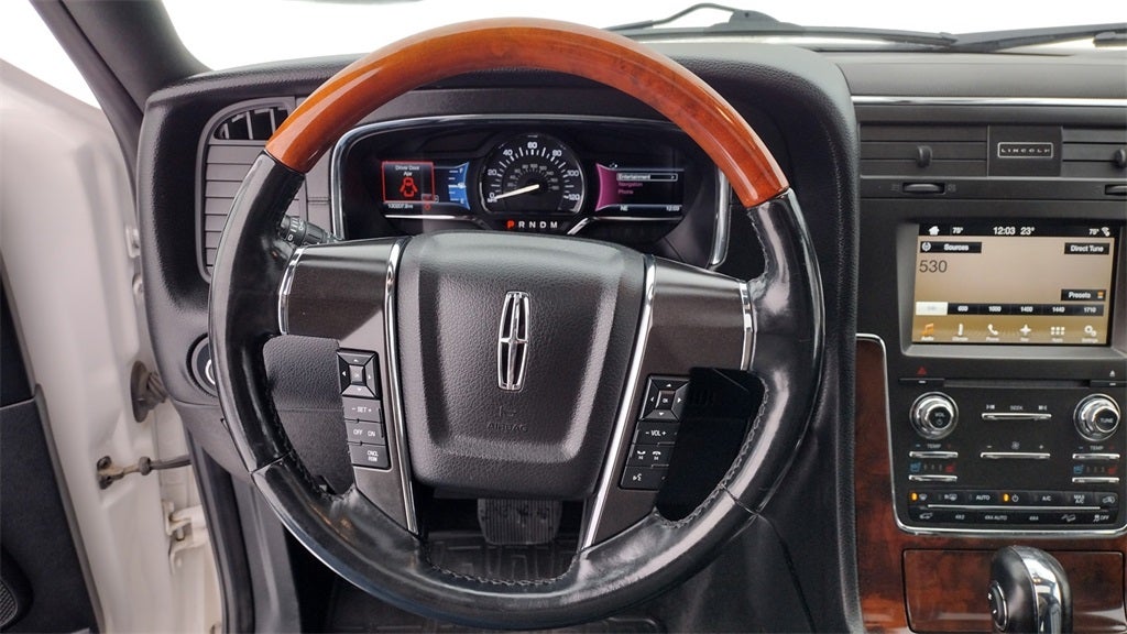 2017 Lincoln Navigator Select 200A