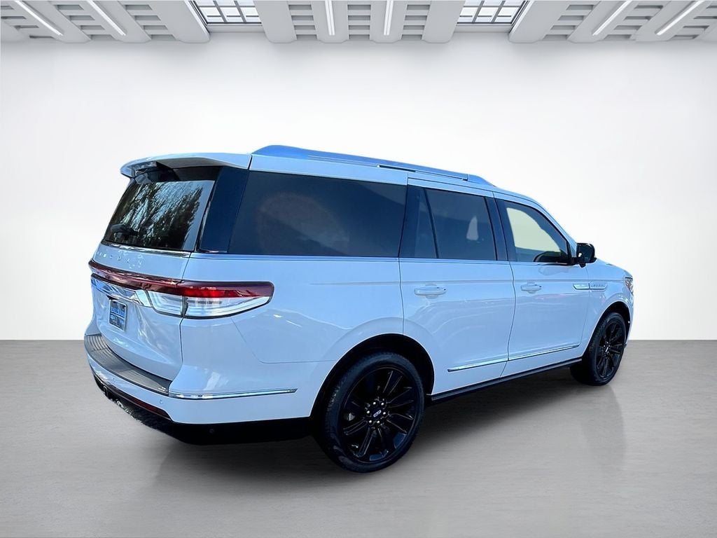2024 Lincoln Navigator Reserve 201A W/MONOCHROMATIC PACKAGE AND HEAVY DUTY TOW PA