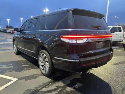 2023 Lincoln Navigator L L Reserve W/Heavy Duty Trailer Tow Package