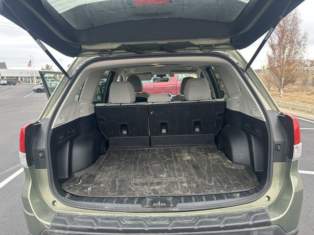 2019 Subaru Forester Premium W/Heated Seats