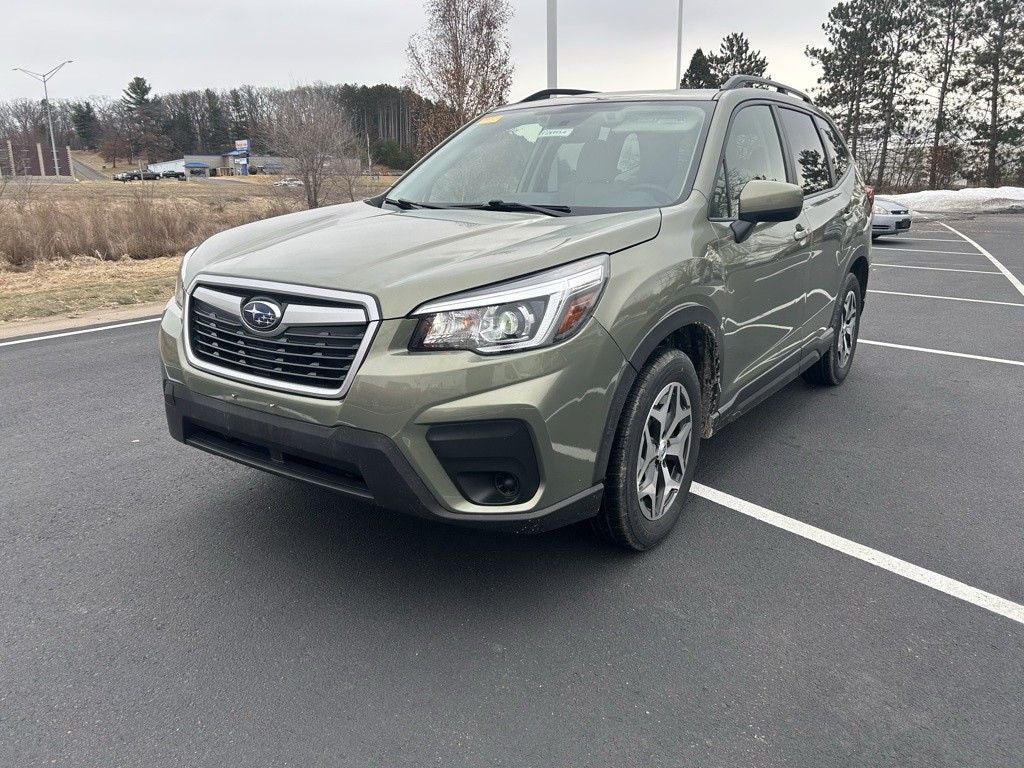 2019 Subaru Forester Premium W/Heated Seats