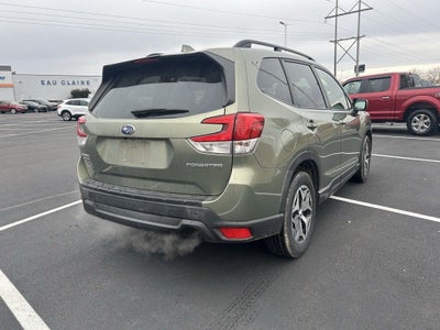 2019 Subaru Forester Premium W/Heated Seats