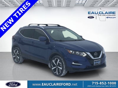 2022 Nissan Rogue Sport SL