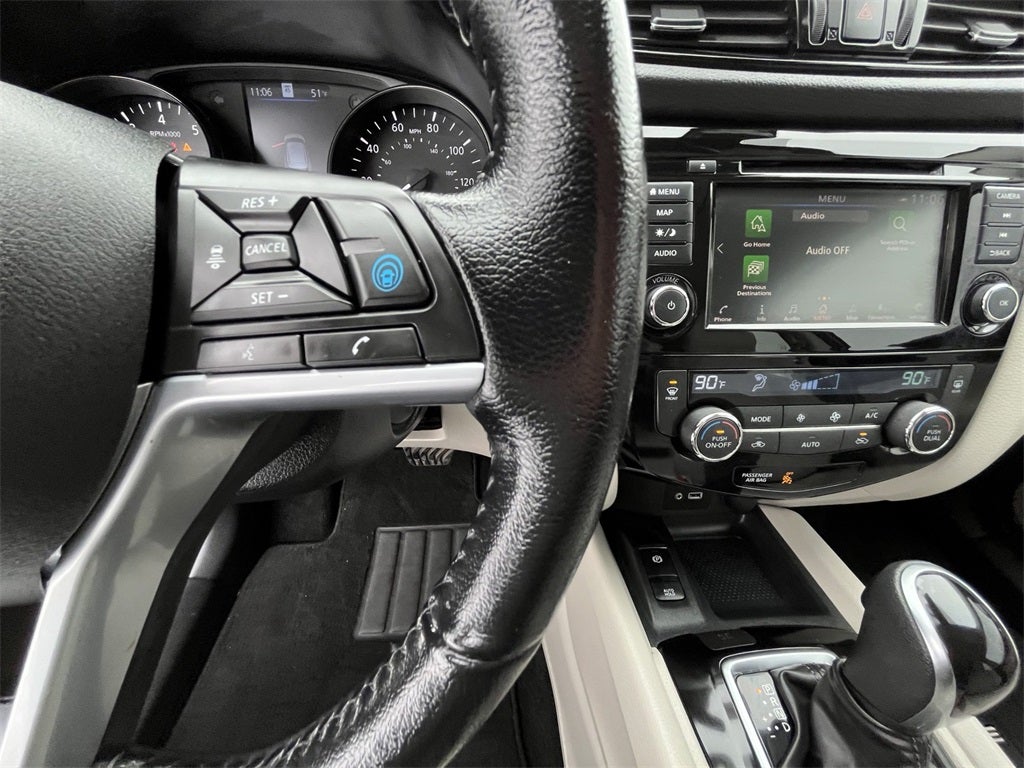 2022 Nissan Rogue Sport SL