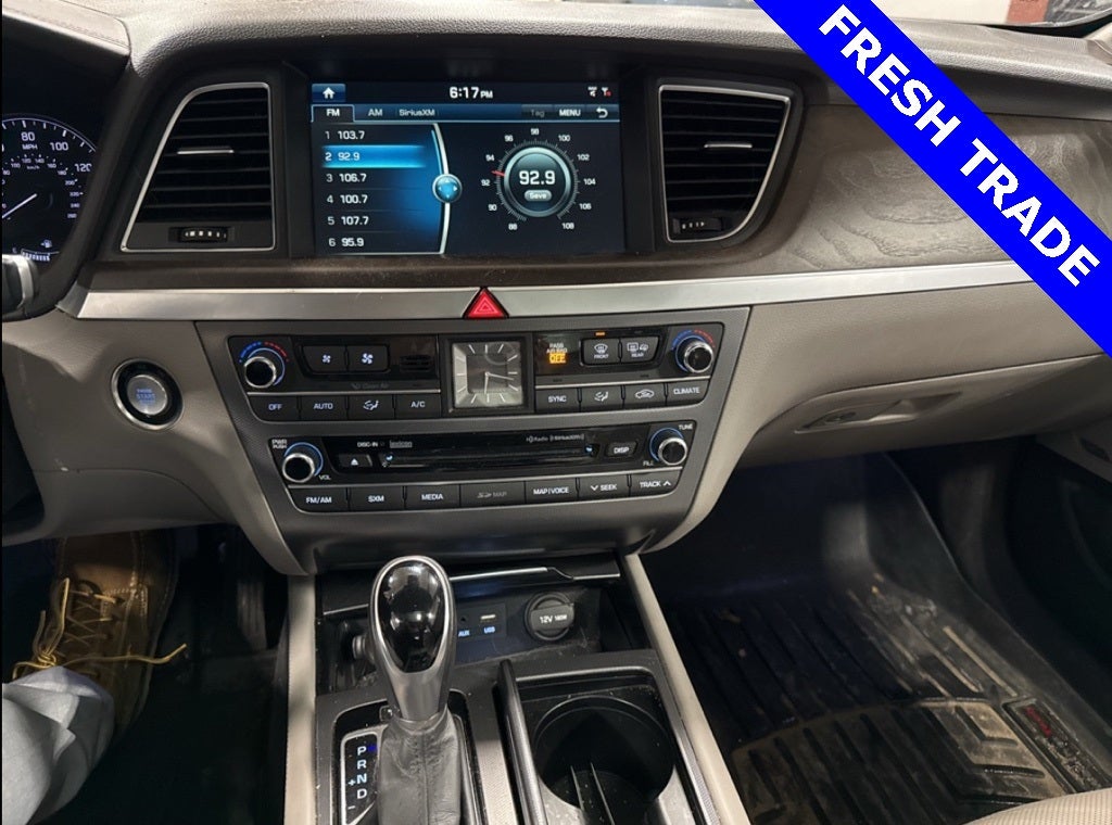 2015 Hyundai Genesis 3.8 Signature Package