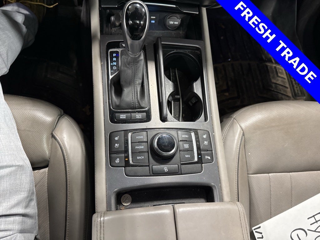 2015 Hyundai Genesis 3.8 Signature Package