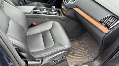 2023 Volvo XC90 Recharge Plug-In Hybrid T8 Plus Bright Theme 7 Passenger