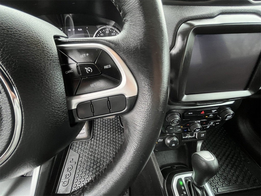 2023 Jeep Renegade Latitude W/Premium Group