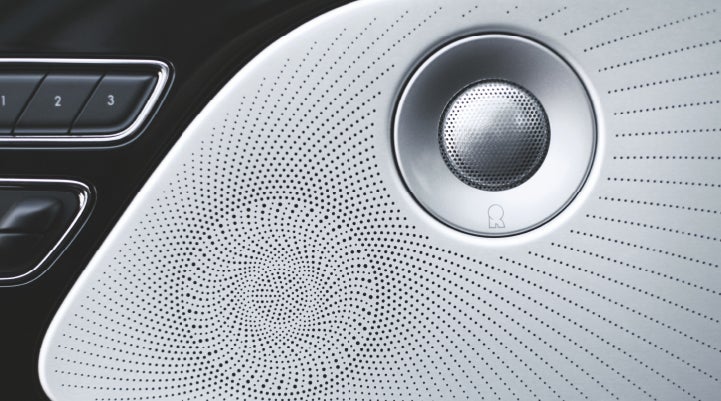 A stylish speaker cover of a 2024 Lincoln Aviator® SUV is shown | Eau Claire Lincoln in Eau Claire WI