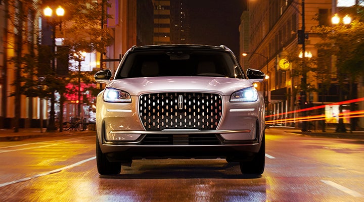 The striking grille of a 2024 Lincoln Corsair® SUV is shown. | Eau Claire Lincoln in Eau Claire WI