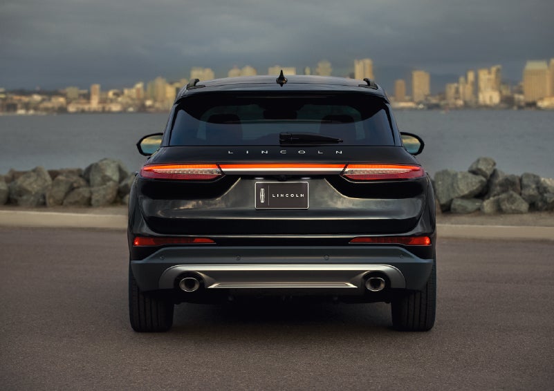 The rear lighting of the 2026 Lincoln Corsair® SUV spans the entire width of the vehicle. | Eau Claire Lincoln in Eau Claire WI